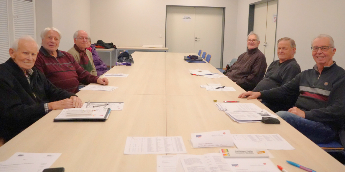 Vorstand des Heimatverein Fockbek 2026 am Tisch