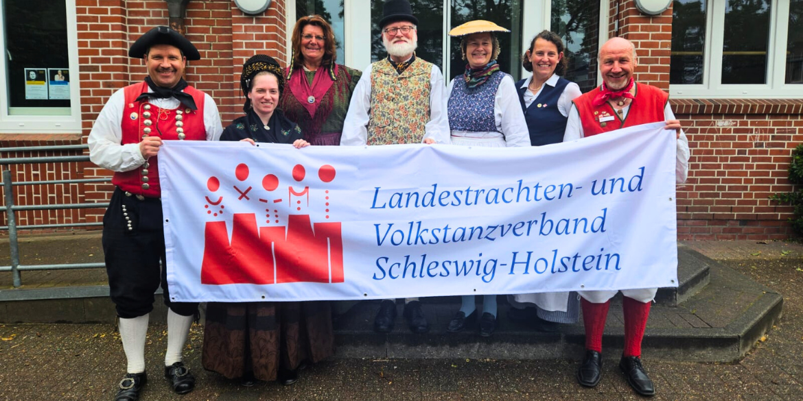 Neuer LTV-Vorstand 2025: Sieben Personen halten Banner