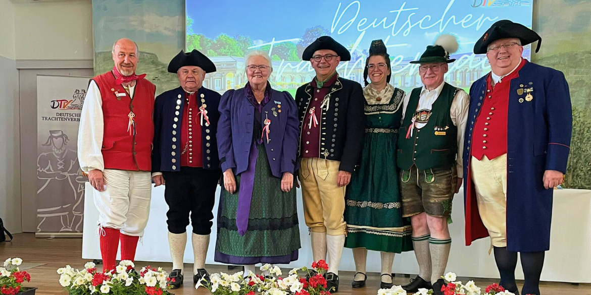 Neuer Vorstand des Deutschen Trachtenverbandes beim Deutschen Trachtentag 2025